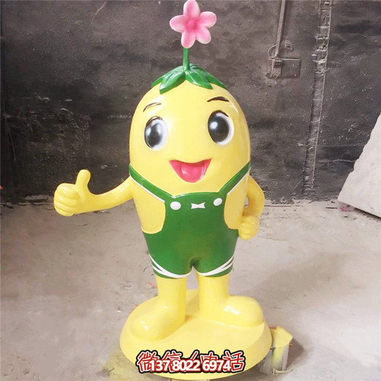 玻璃鋼卡通人物雕塑，給幼兒園創(chuàng)意擺放