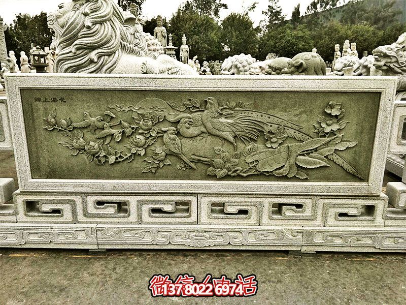 大理石綠浮雕欄桿，為景區(qū)裝飾錦上添花