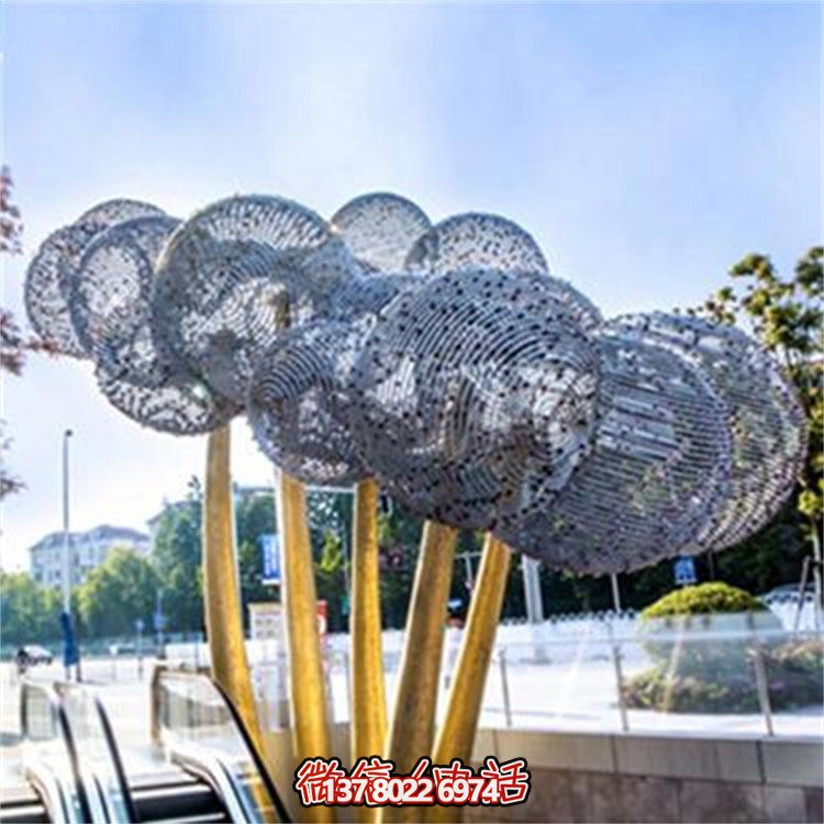 不銹鋼雕塑，點(diǎn)綴城市地標(biāo)，為建筑、園林、廣場(chǎng)、景觀增添獨(dú)特魅力
