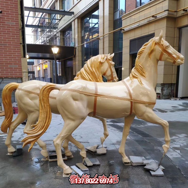 城市街道玻璃鋼大型動物馬雕塑 城市街道玻璃鋼大型動物馬雕塑